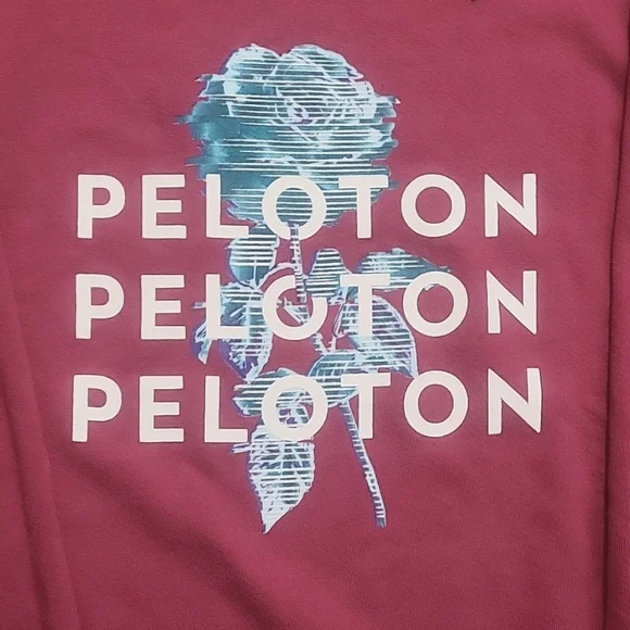 Peloton fuchsia oversized crew neck sweater Womans size medium - Picture 3 of 5